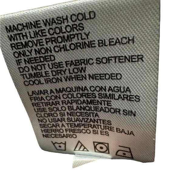 Who wore what NWT size 25 black and white stiletto slit. Retails for $168. - Picture 8 of 10